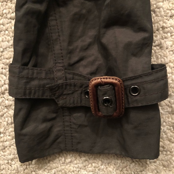 Gap trench coat - Picture 3 of 8